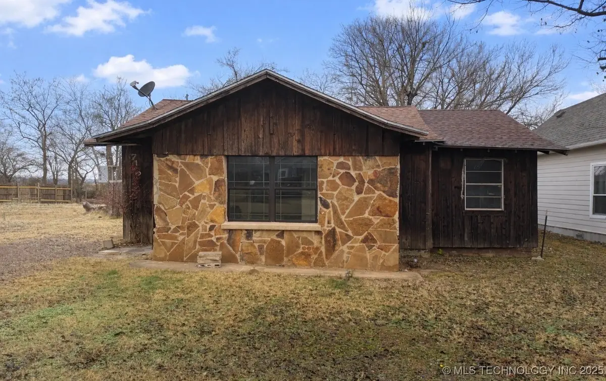 716 W 2nd, Ada, OK 74820 - Image #1