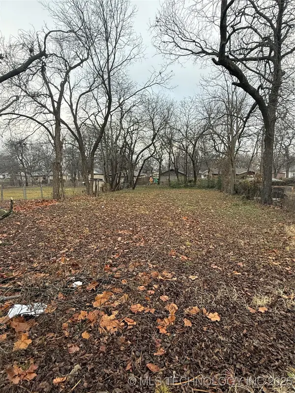 320 W 16th, Ada, OK 74820