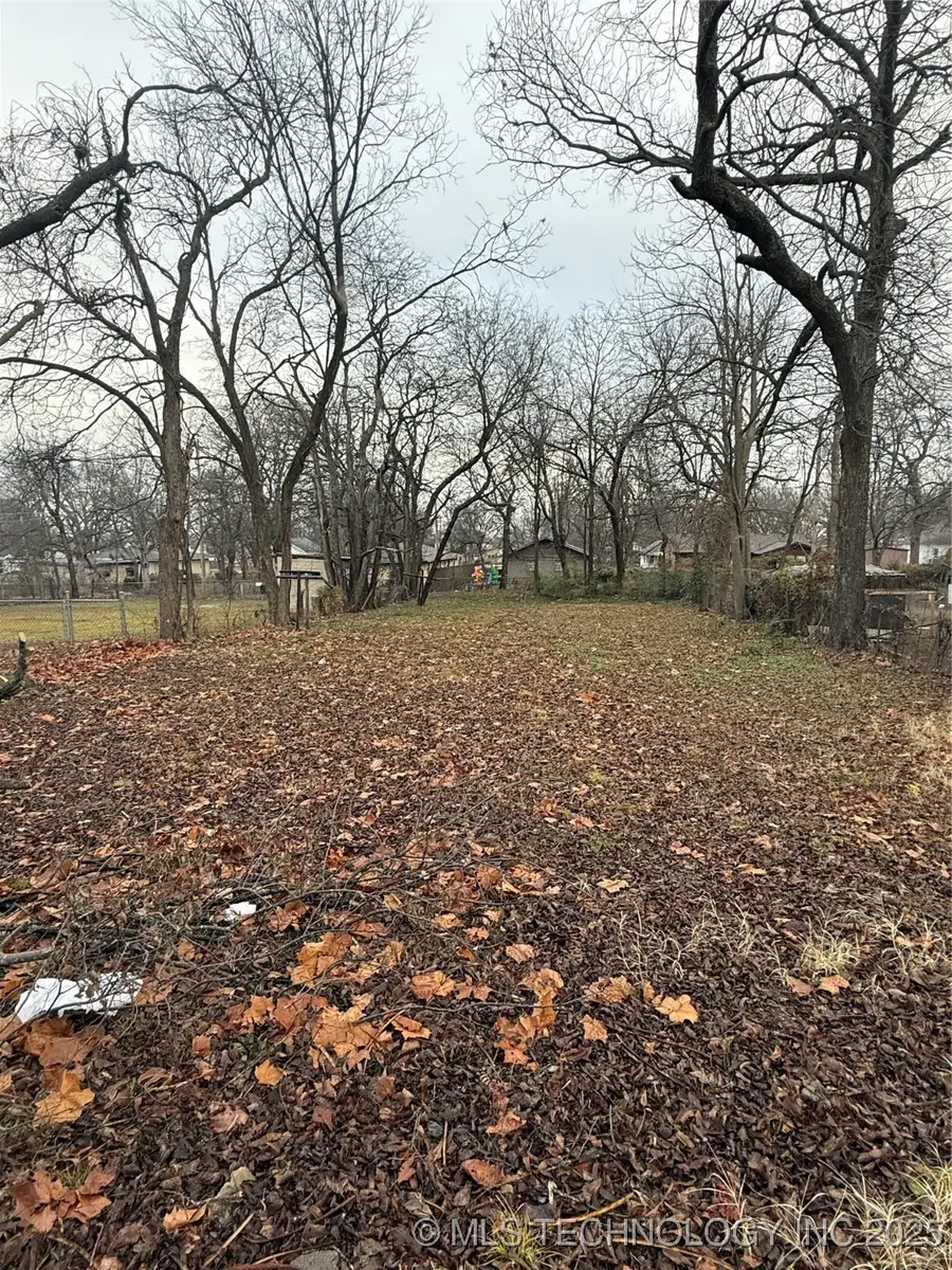 320 W 16th, Ada, OK 74820 - Image #2