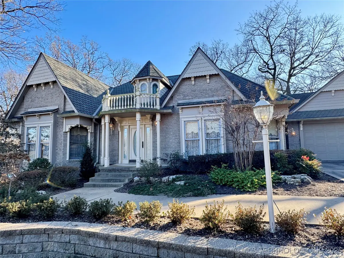 1202 E 10th Place N, Sand Springs, OK 74063 - Image #1