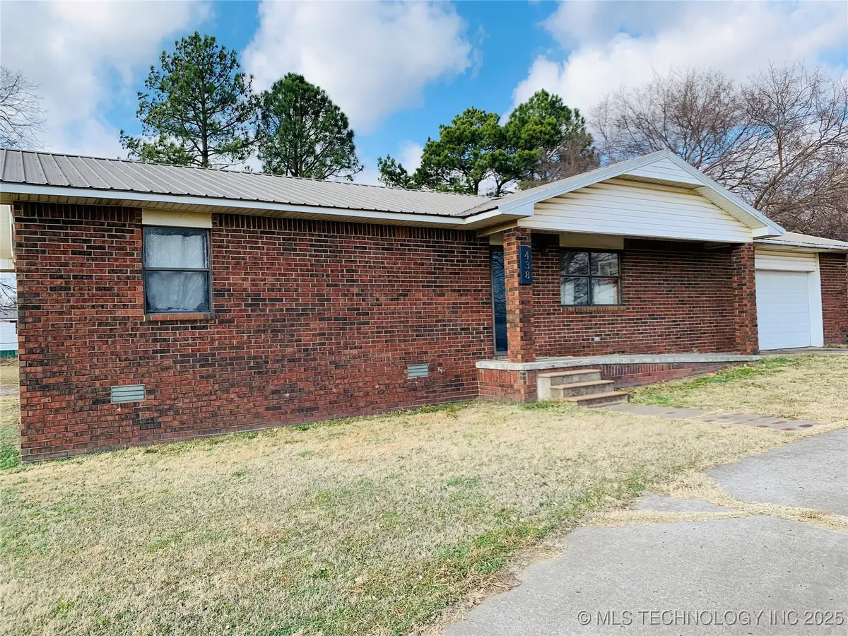 438 S Taylor Street, Kiowa, OK 74553 - Image #1