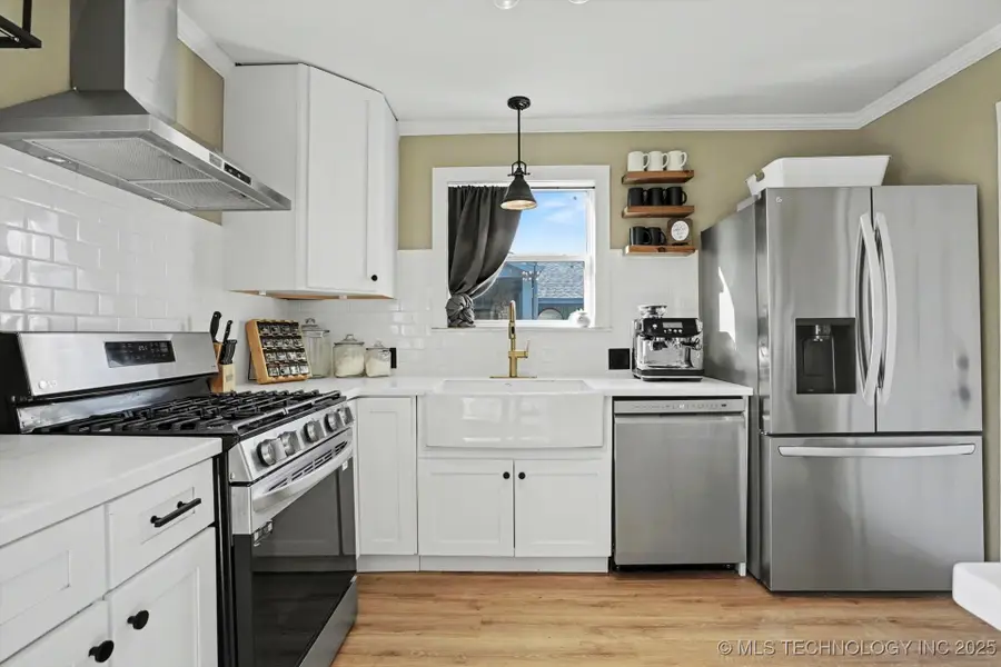 1013 W Memphis Street, Broken Arrow, OK 74012 - Image #2