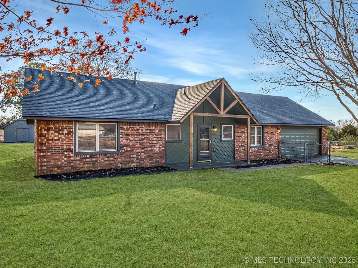 10754 E 530 Road, Claremore, OK 74019 - Image #1