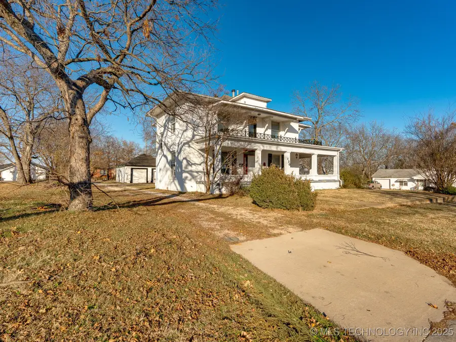 130 E 16th Street, Ada, OK 74820 - #2