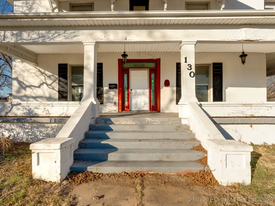 130 E 16th Street, Ada, OK 74820 - #3