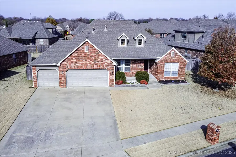 12113 E 69th Street N, Owasso, OK 74055 - Image #2