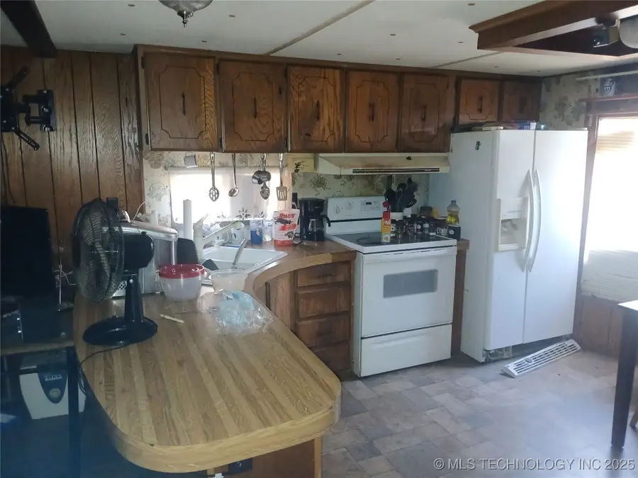 416758 E 1079 Road, Checotah, OK 74426 - Image #3