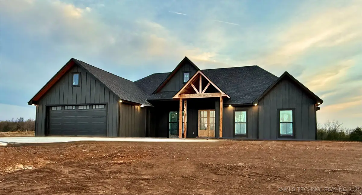 16325 Meadow View Road, Cameron, OK 74932 - Image #1