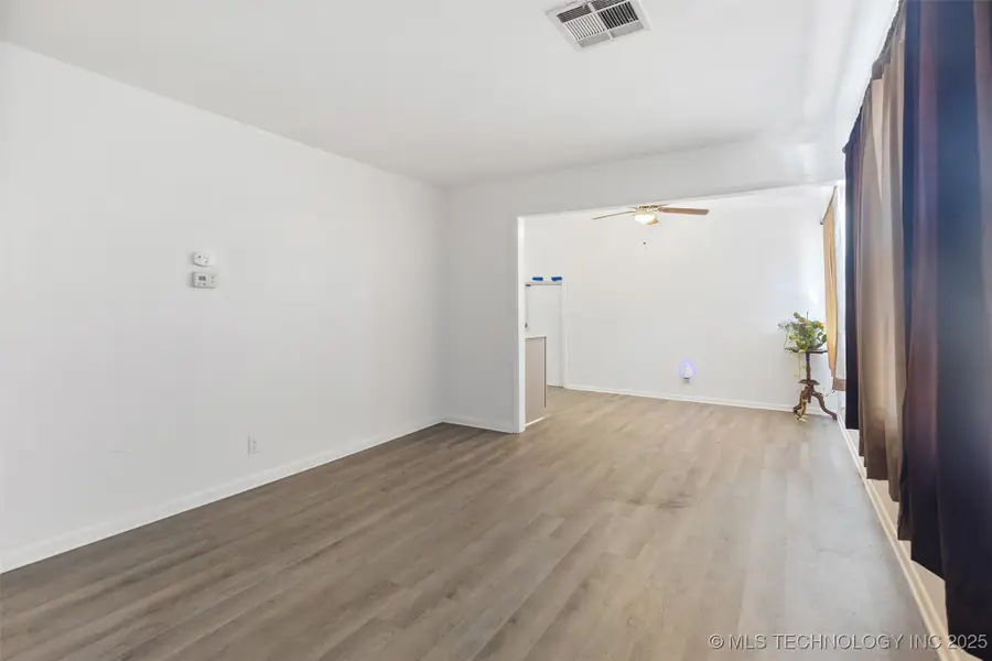 4912 N Saint Louis Avenue, Tulsa, OK 74126 - #3