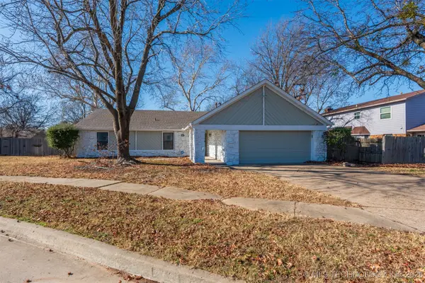 3106 S Beech Court, Broken Arrow, OK 74012