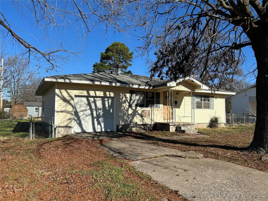 206 Northside Court, Tahlequah, OK 74464 - Image #2