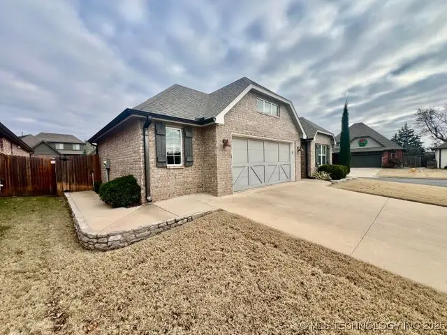 12179 S 104th Avenue E, Bixby, OK 74008 - Image #2