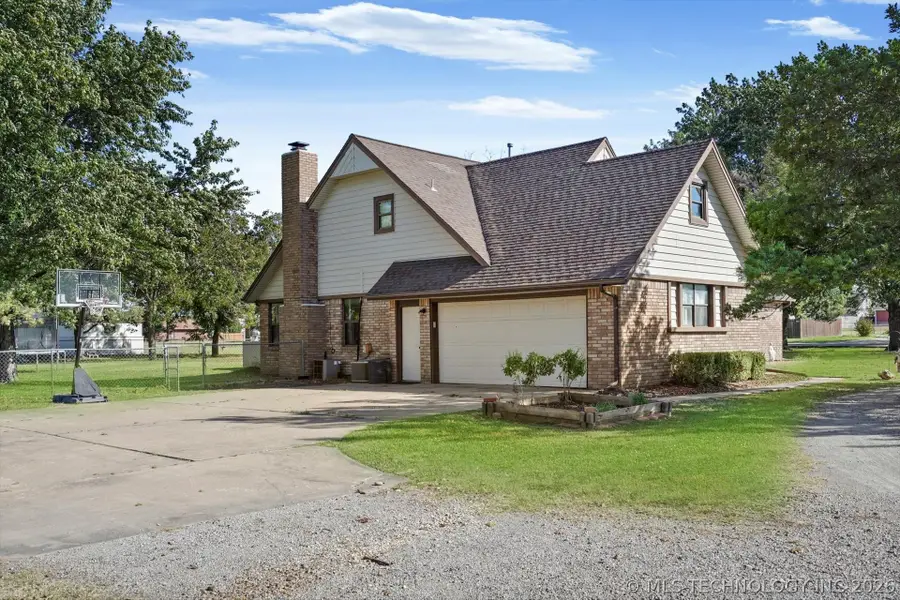 19929 E 43rd Street S, Broken Arrow, OK 74014 - #2