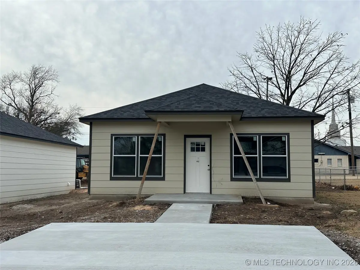 608 S 3rd Street, Morris, OK 74445 - Image #1