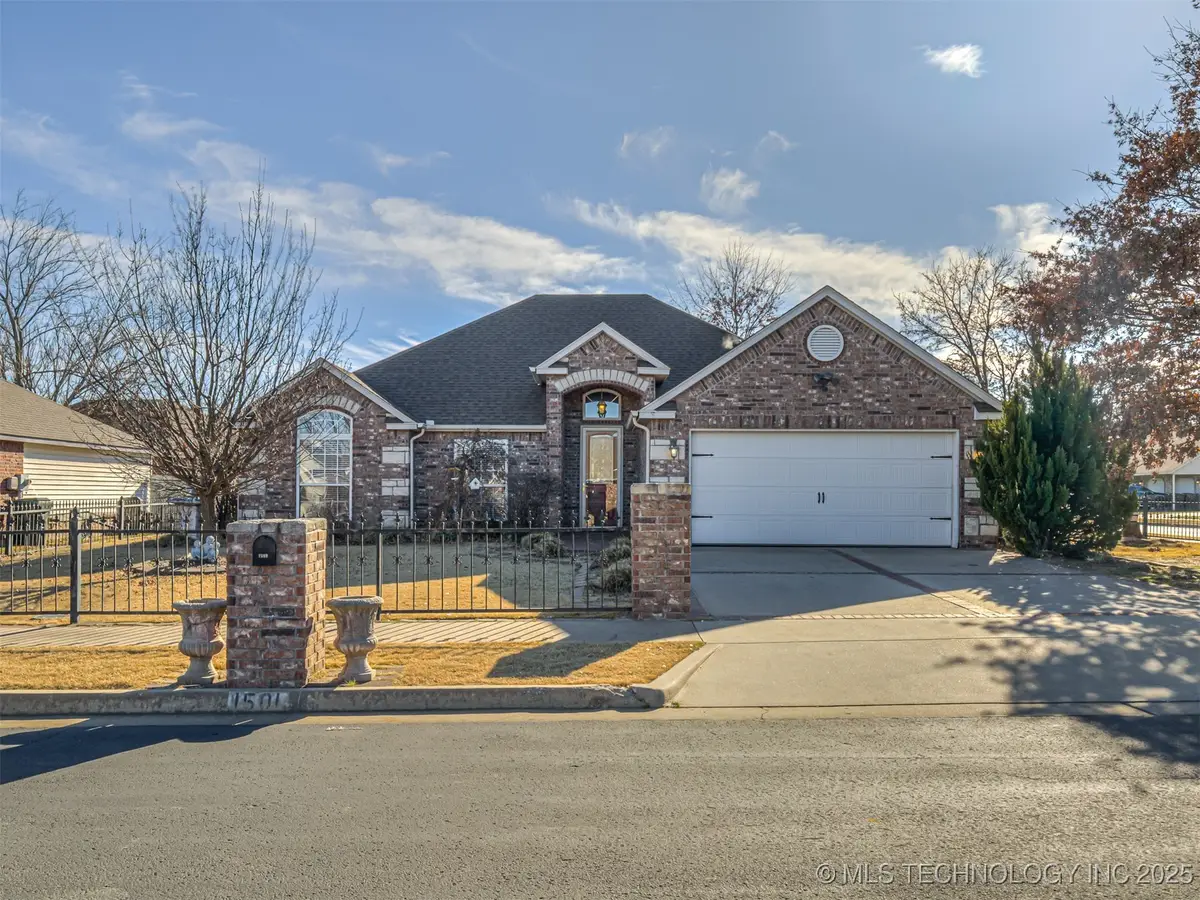 1501 Pheasant Circle, Claremore, OK 74019 - Image #1