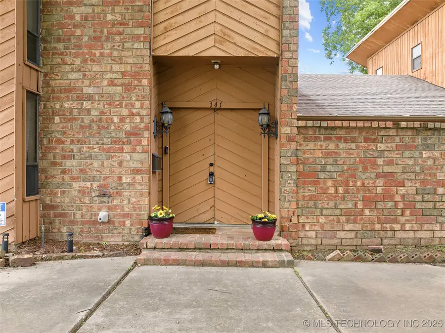 141 G Street Sw, Ardmore, OK 73401 - #2