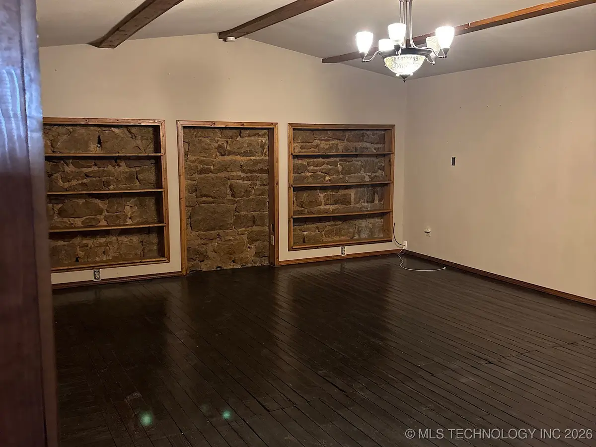 120 N Main Street, Yale, OK 74085 - Image #1