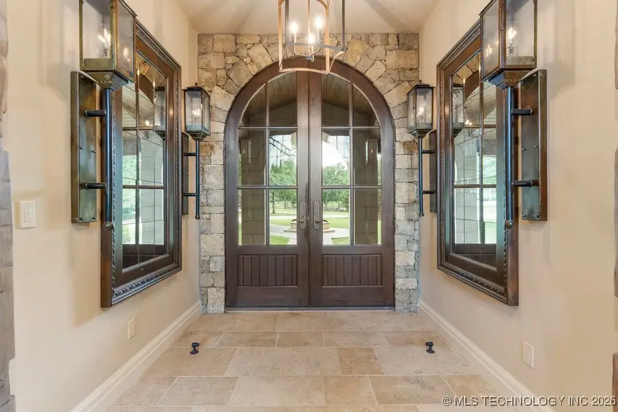 19433 E Clear Brook Road, Owasso, OK 74055 - #3