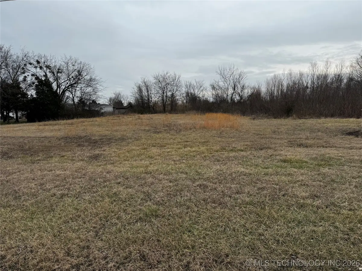 SW 13th Street, Wagoner, OK 74467 - #1