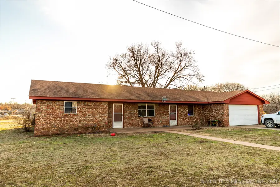 200 2nd Street, Pawnee, OK 74058 - #3