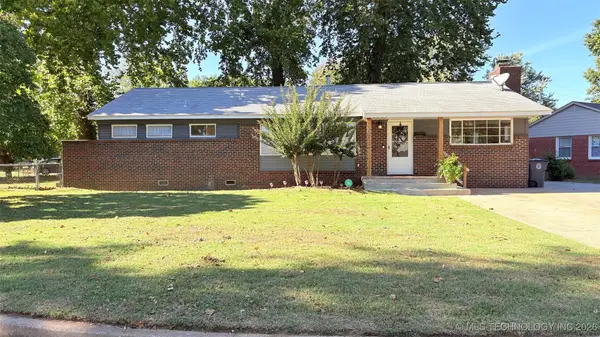 4824 S Owasso Avenue, Tulsa, OK 74105