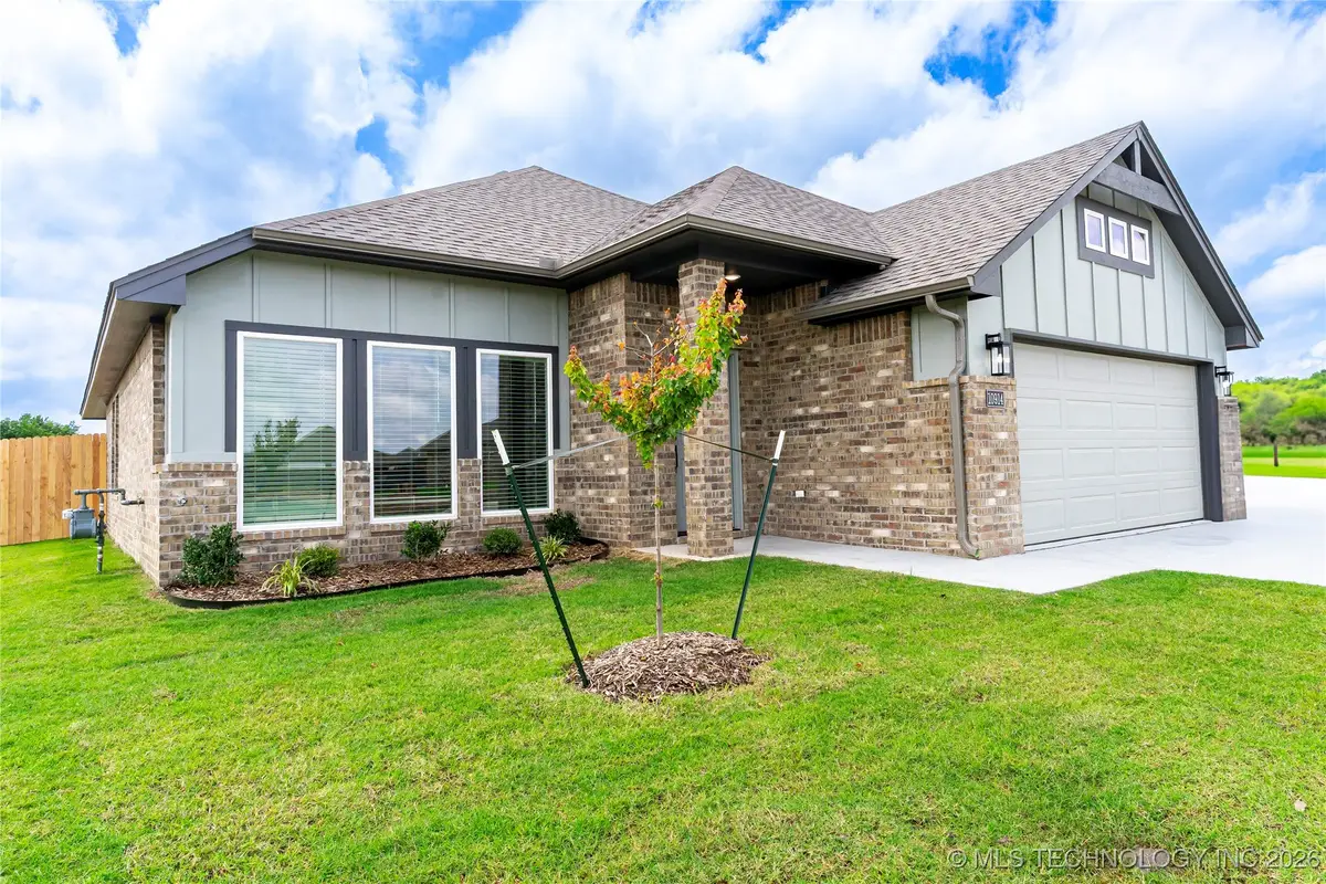 10914 S 272nd East Avenue, Coweta, OK 74429 - #1