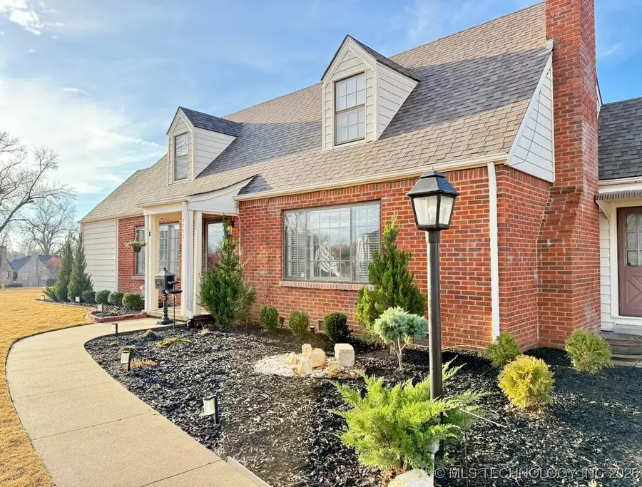 1804 S Delaware Avenue, Tulsa, OK 74104 - Image #2