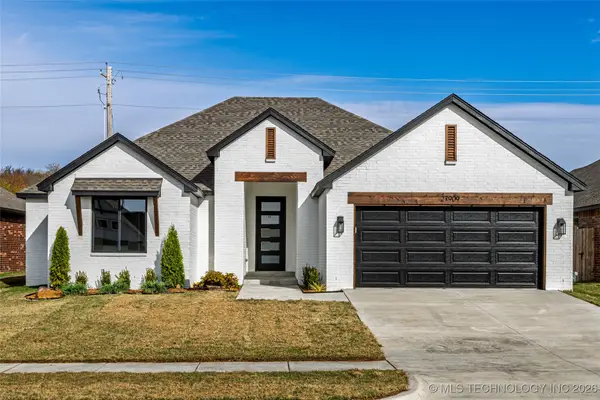 27909 E 107th Street S, Coweta, OK 74429