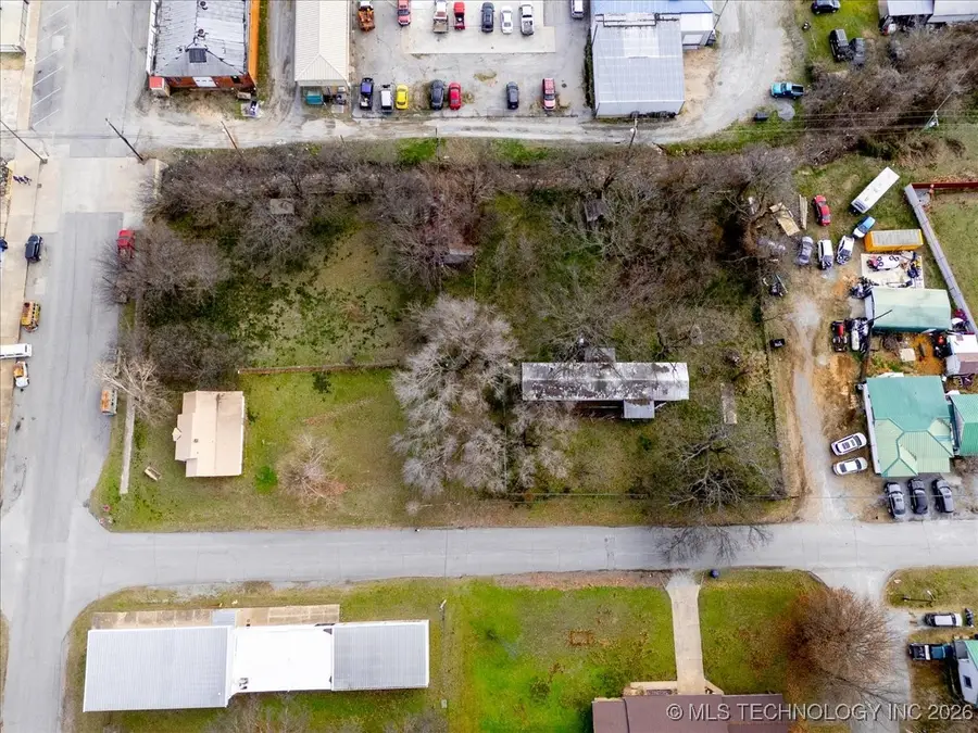01 W Ross Street, Locust Grove, OK 74352 - #3