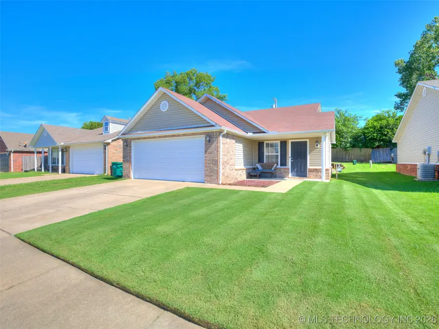 19 E Fairlane Court, Sapulpa, OK 74066 - Image #2