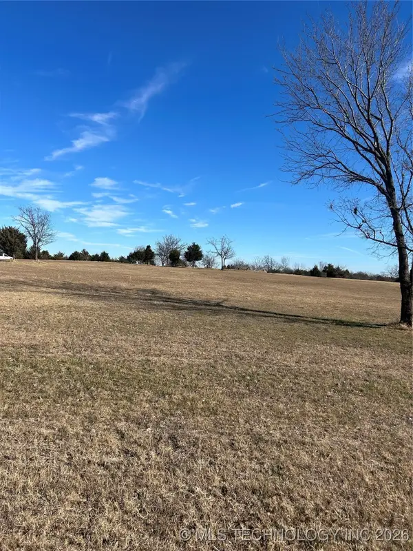 05 W 43rd Street N, Tulsa, OK 74126