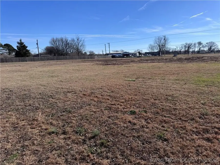E Kenwood, Siloam Springs, Ar 72761 - Image #2
