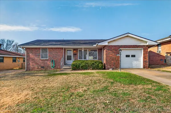 327 SE Wilshire Avenue, Bartlesville, OK 74006