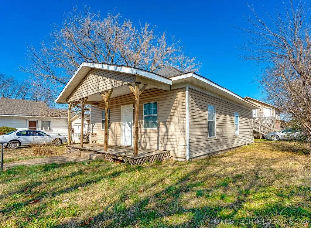 530 E 7th, Ada, OK 74820 - #1