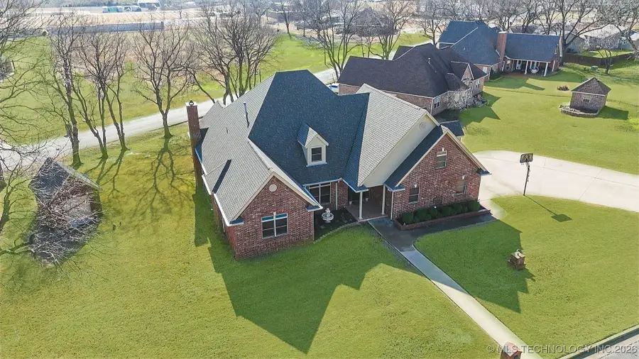 607 Sterling Hills Drive, Fort Gibson, OK 74434 - Image #3
