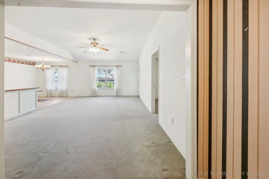 315 Savannah Park Street, Pryor, OK 74361 - #3