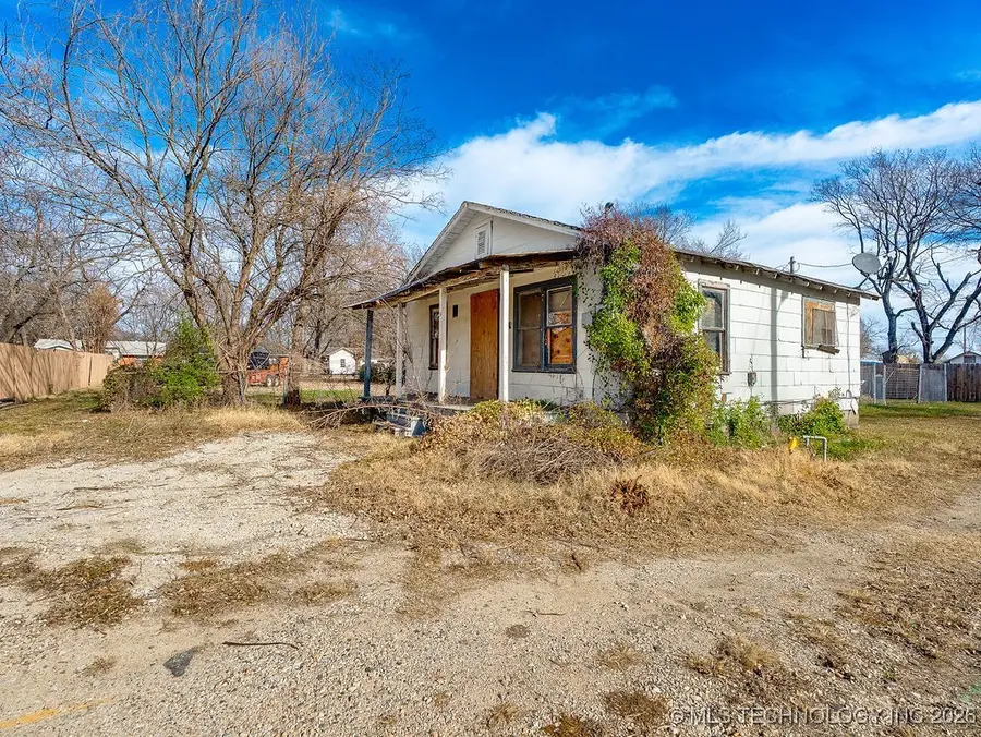 319 W 6th Street, Ada, OK 74820 - Image #2