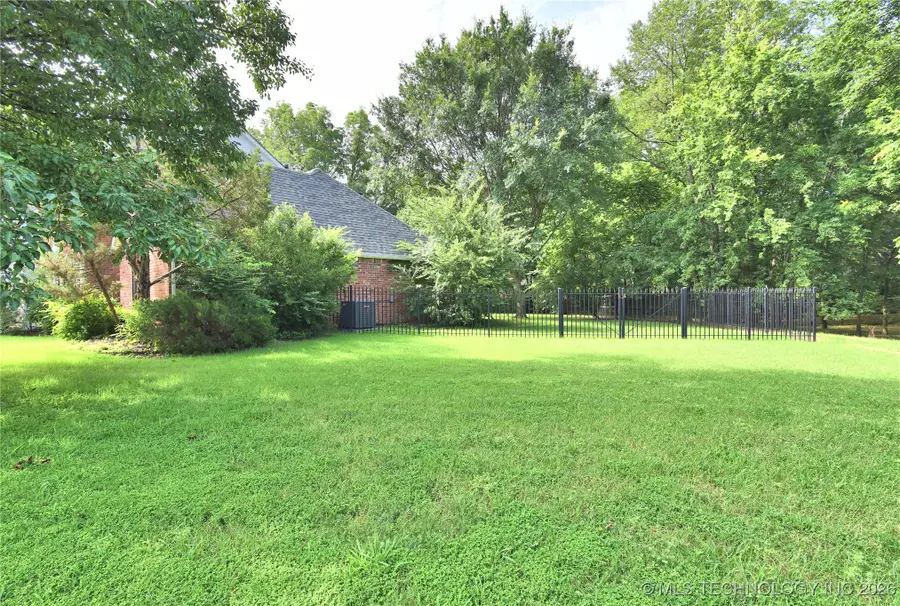 13706 S 18th Street, Bixby, OK 74008 - Image #3