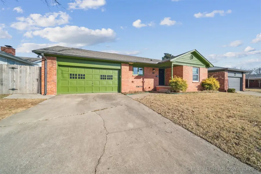 5335 E 29th Street, Tulsa, OK 74114 - #2