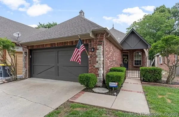 525 N Willow Place, Jenks, OK 74037