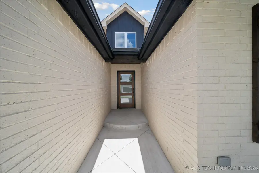 2044 E 129th Place S, Jenks, OK 74037 - Image #2