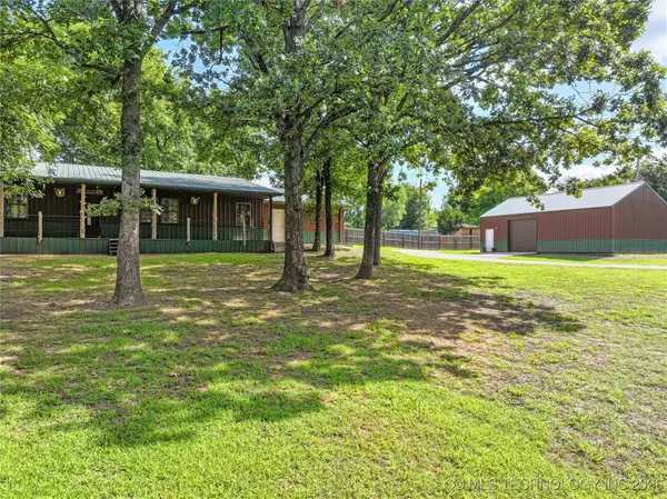 97964 S 4437 Road, Gore, OK 74435