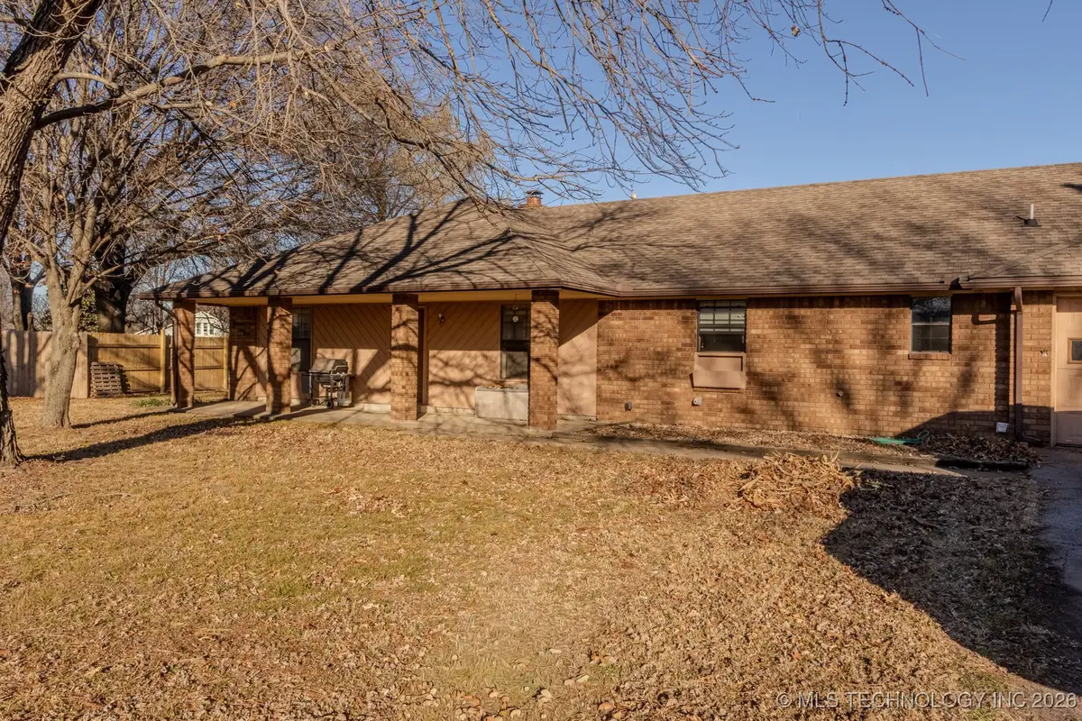 107 Cottonwood, Pryor, OK 74361 - Image #1