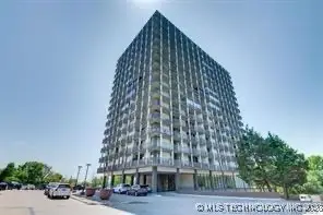 2300 S Riverside Drive #4B, Tulsa, OK 74114 - Image #3