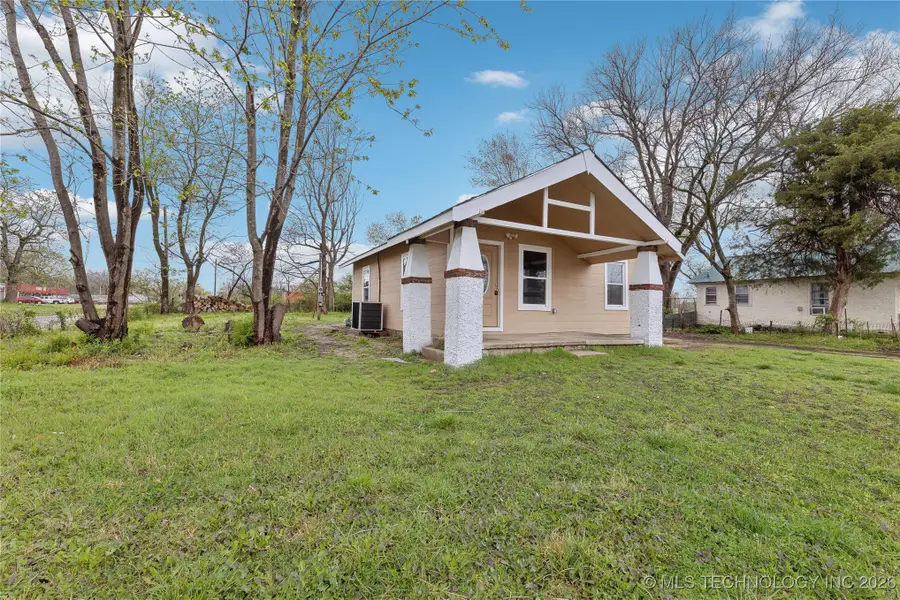 825 S L Street, Muskogee, OK 74403 - #3