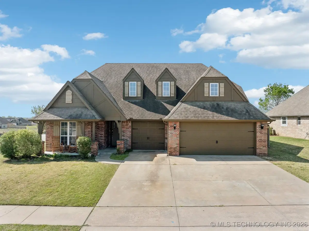 1946 E 135th Street S, Bixby, OK 74008 - #1