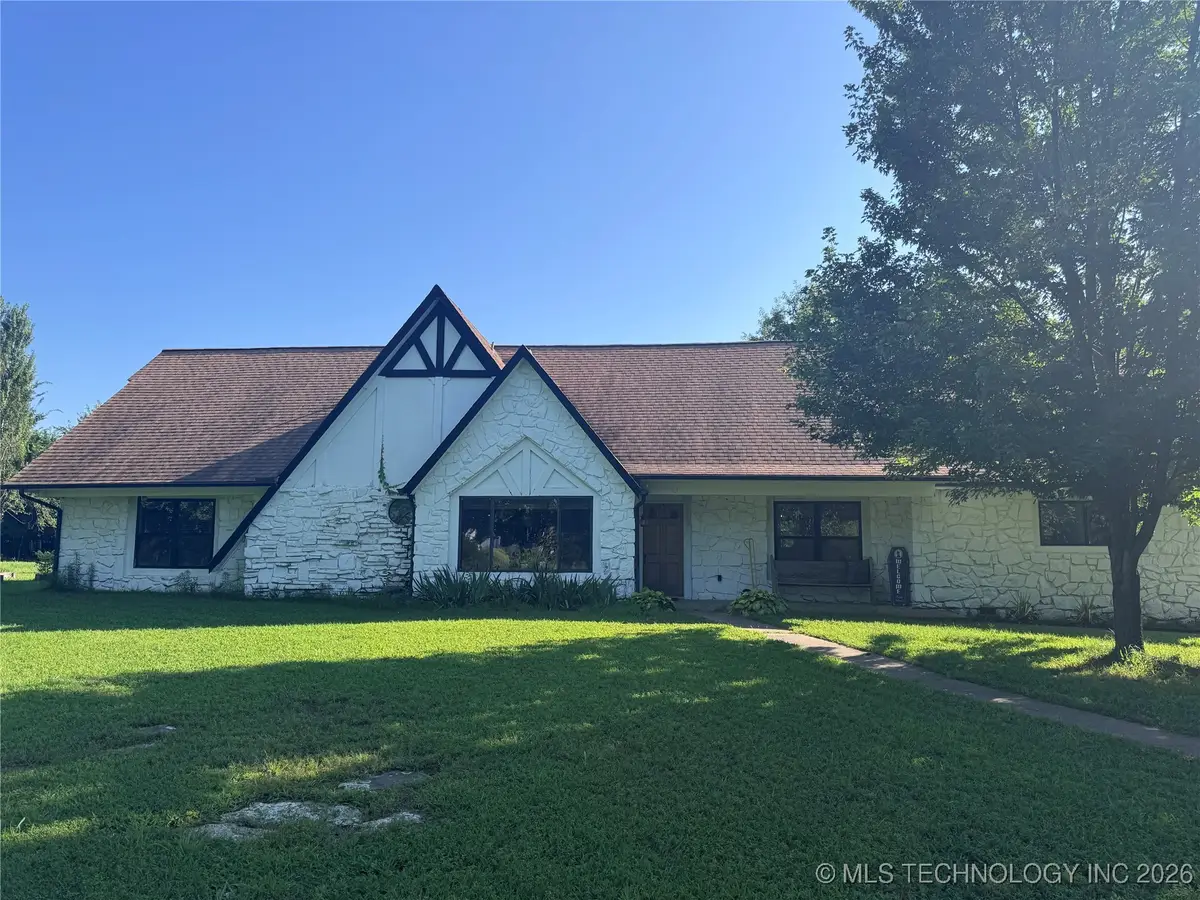 9858 N 38th Avenue W, Sperry, OK 74073 - Image #1