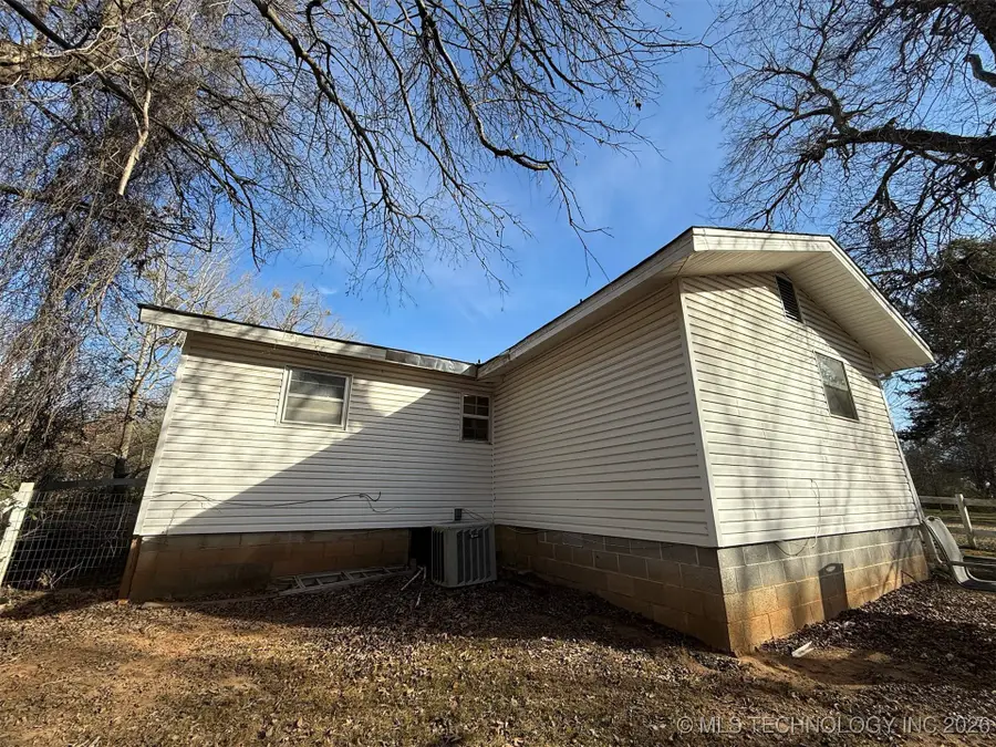 1489 7th, Wilson, OK 73463 - Image #2