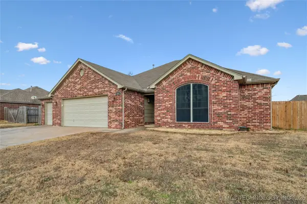 11213 S 275th East Avenue, Coweta, OK 74429