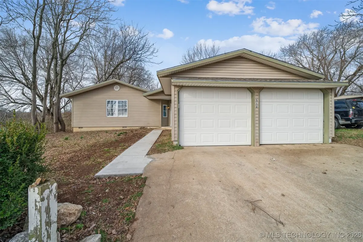 512 S Jules Avenue, Cleveland, OK 74020 - Image #1